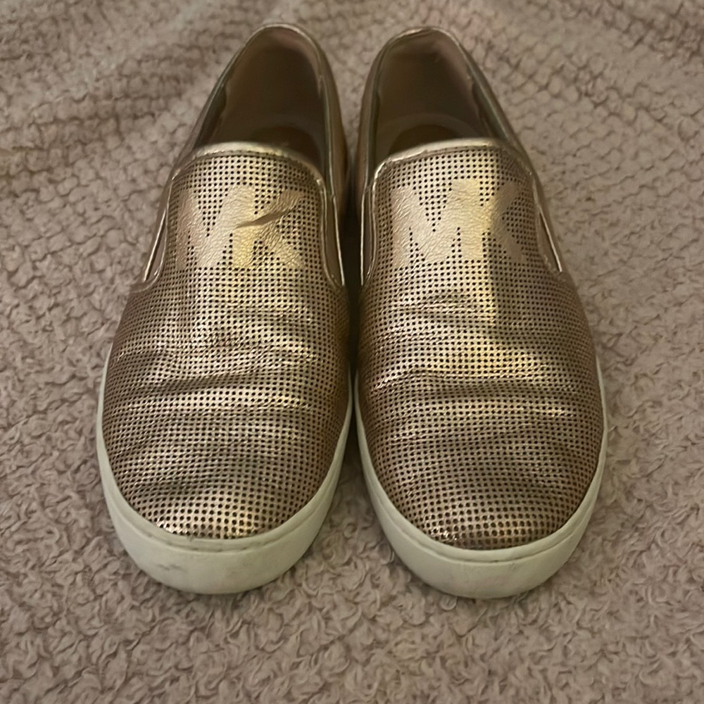 Michael Kors Slipon sneaker in Rose Gold; Size 6.5